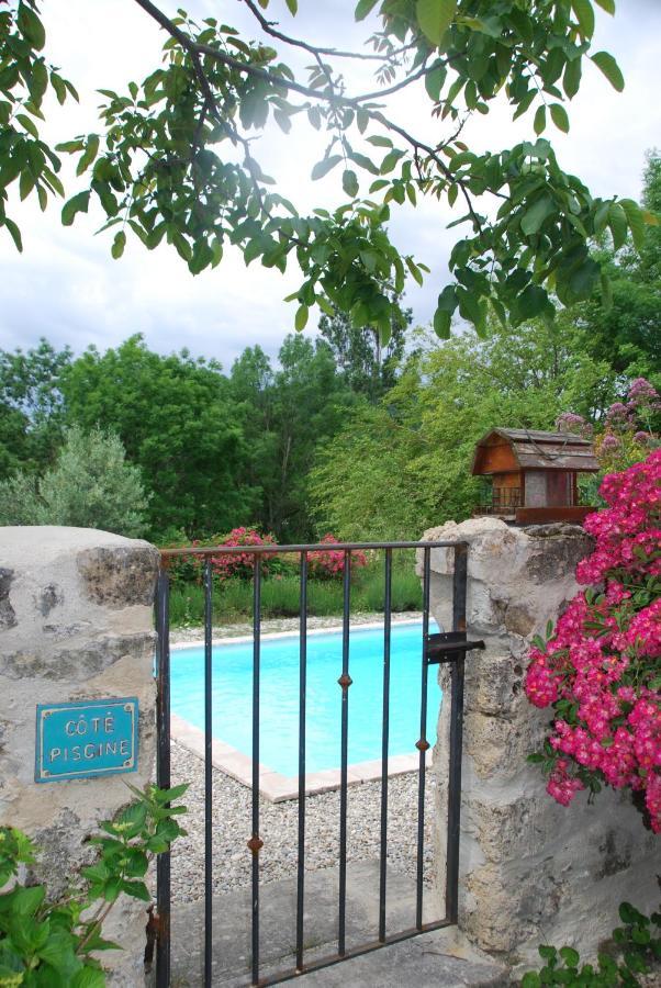 Maison D'Hotes Ainsi Soie T-Il Combovin Exterior photo